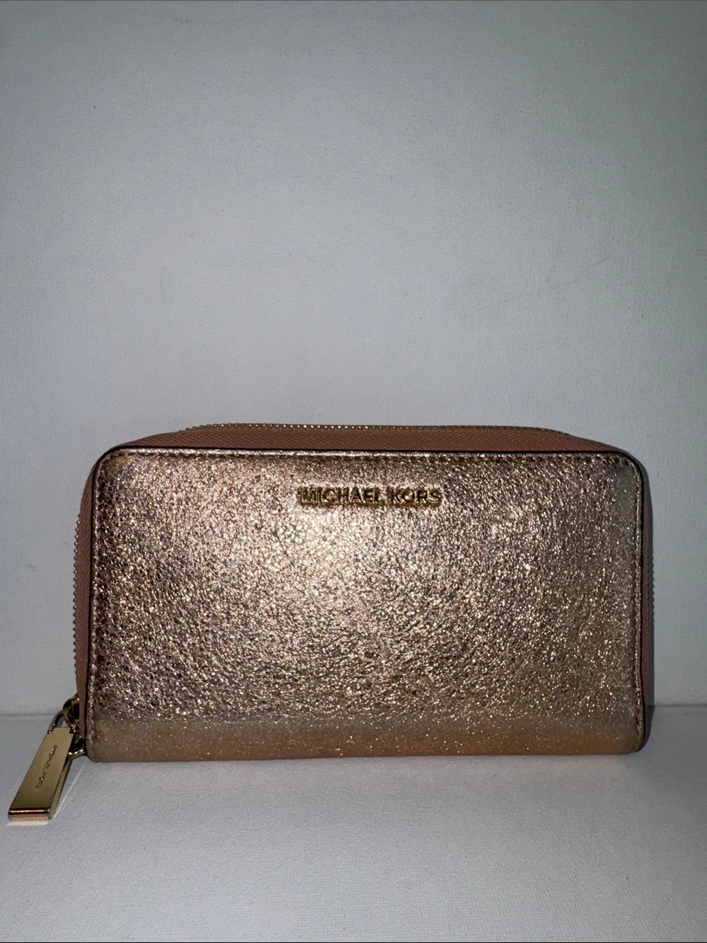 Michael Kors Jet Set Travel Large Continental Wallet - As-Is